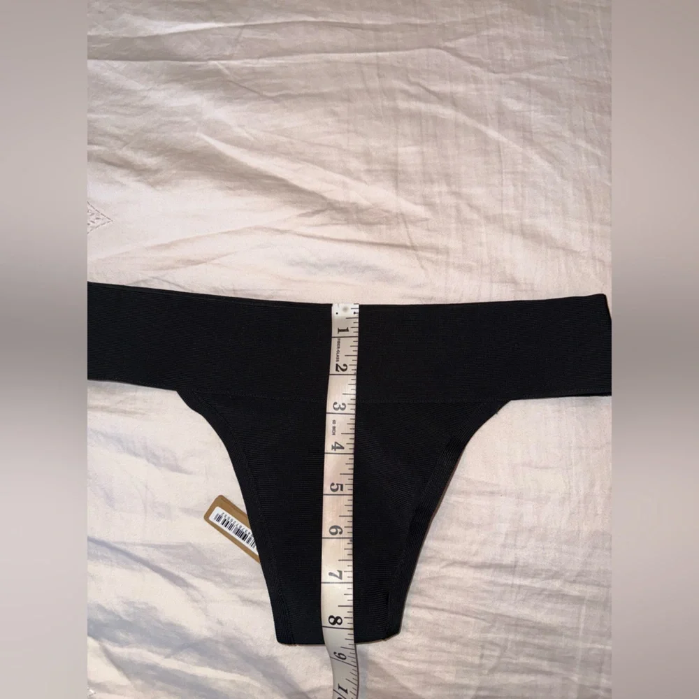 skims black