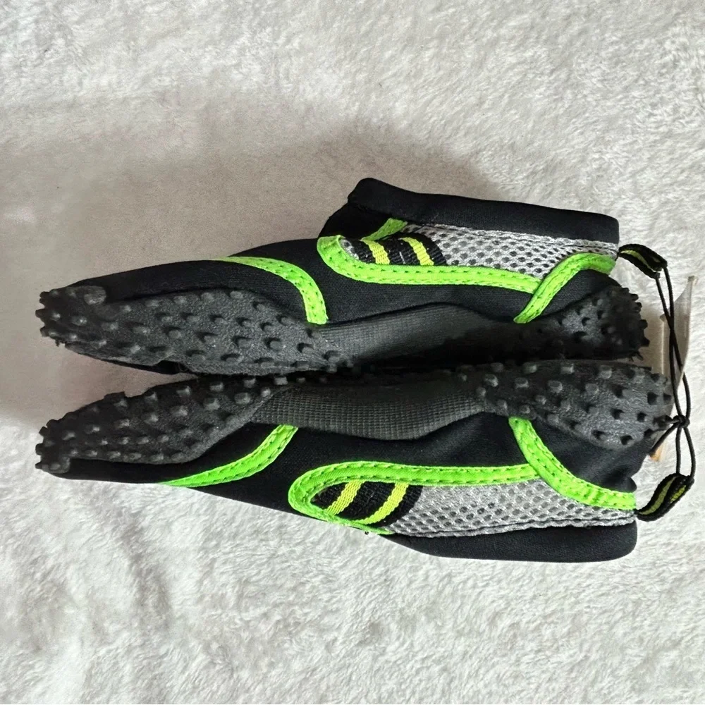 Norty Footwear Kids Black and Green Water Shoes Size 12