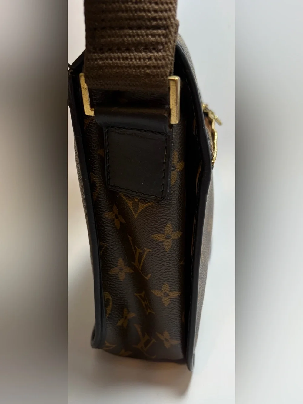 Louis Vuitton louis date