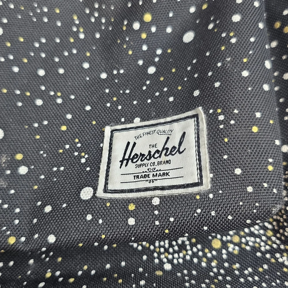 Herschel Supply Co. there staining