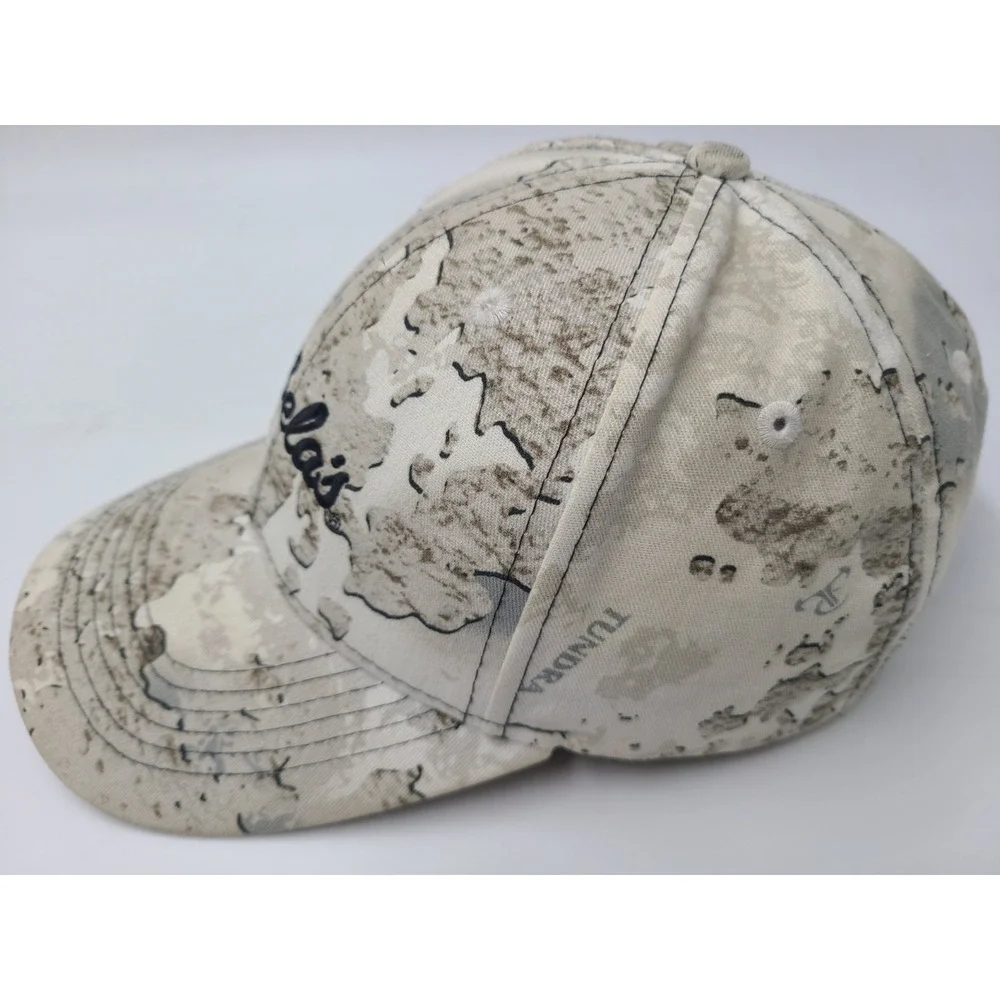 Cabelas snapback has