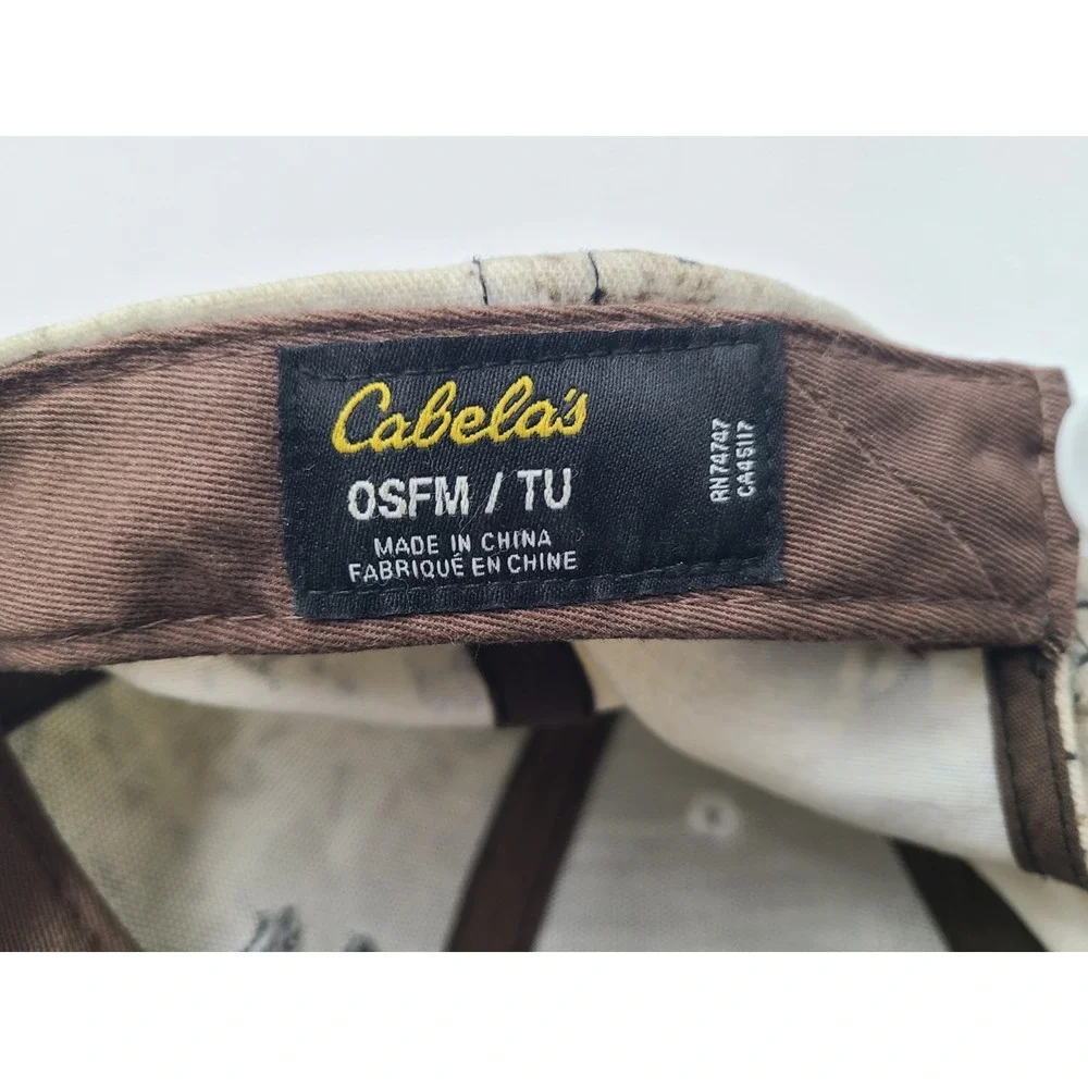 Cabelas snapback has