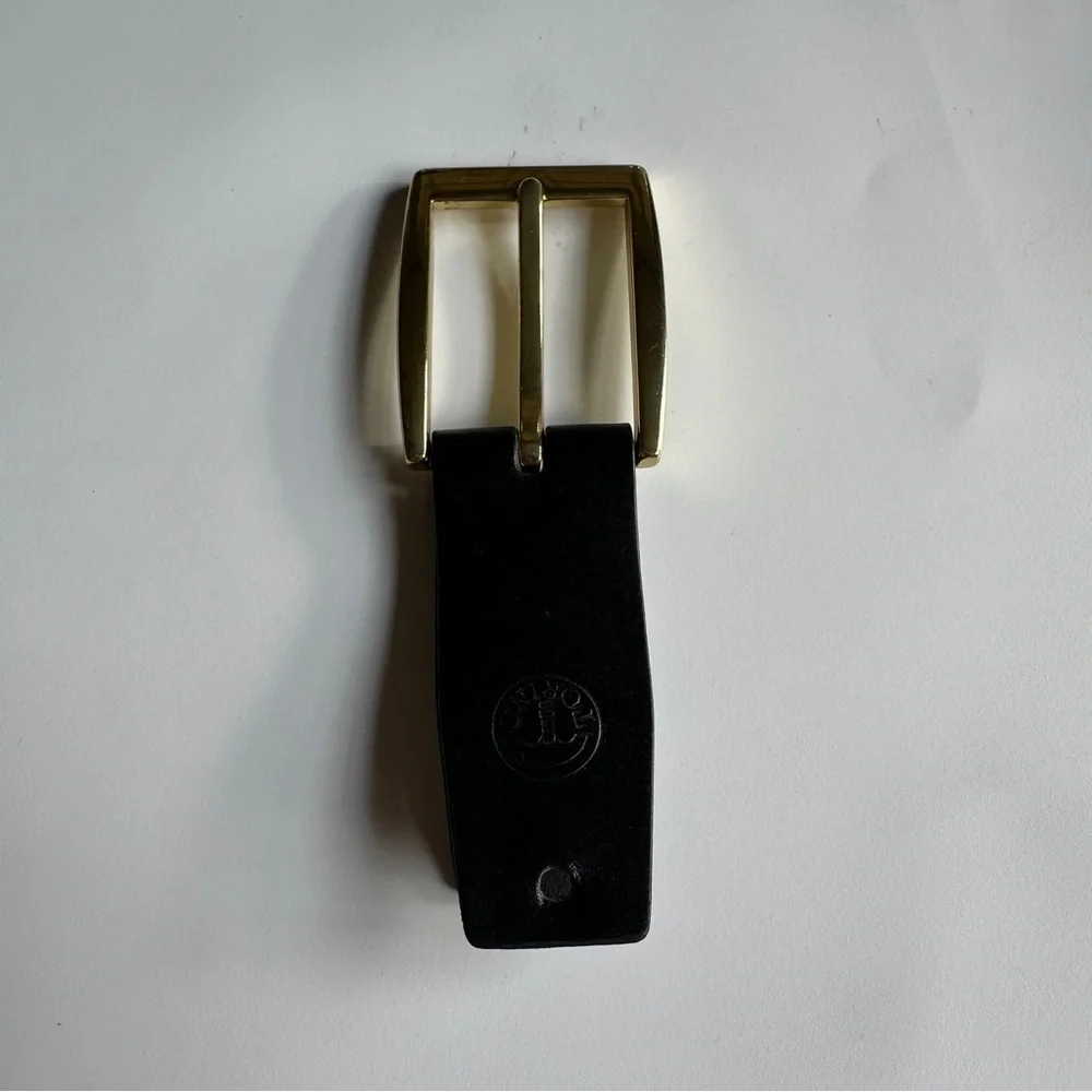 Torino Men’s Black Leather and Gold Belt Buckle ONLY! Belt not included