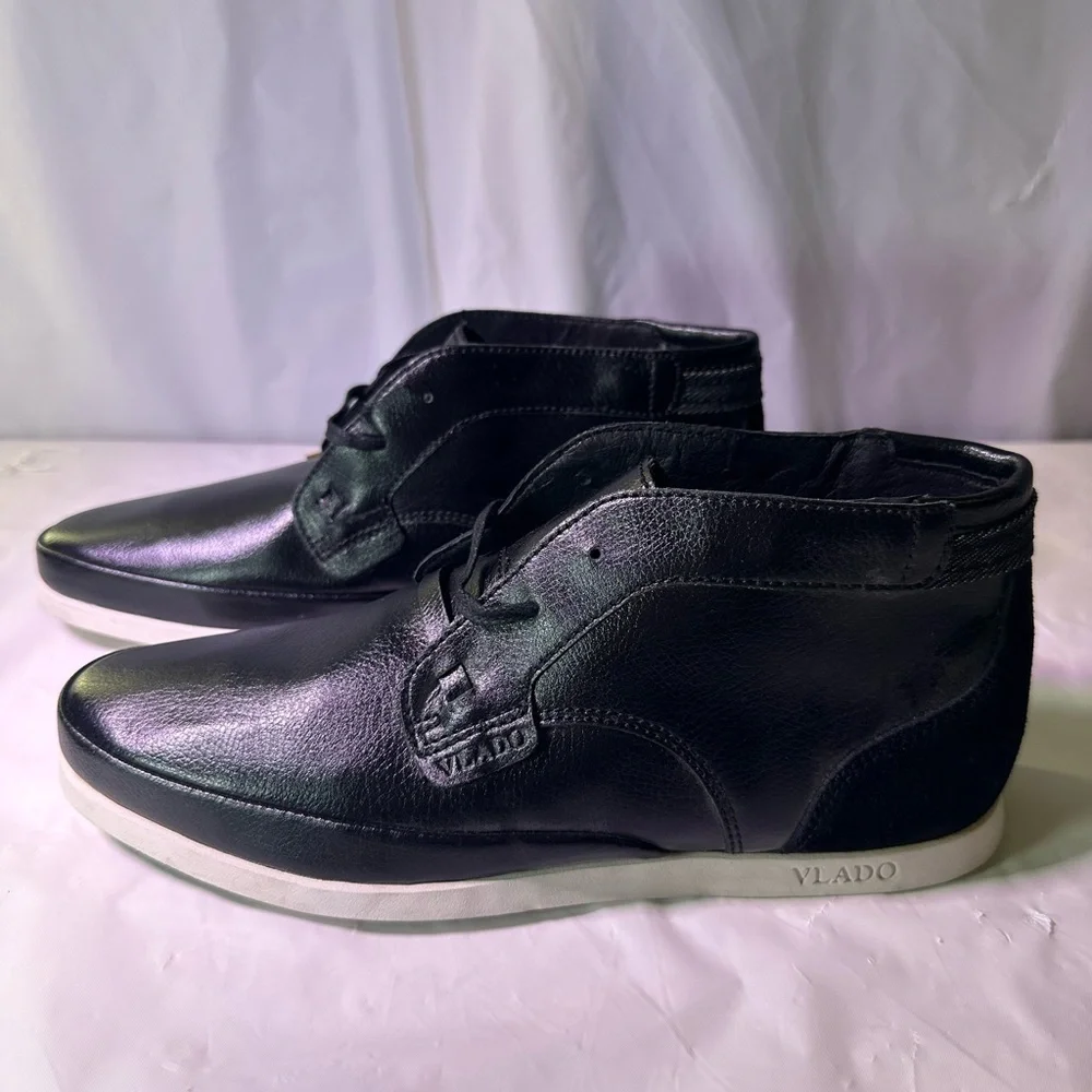 Vlado Black Leather Chukka Boots for Men