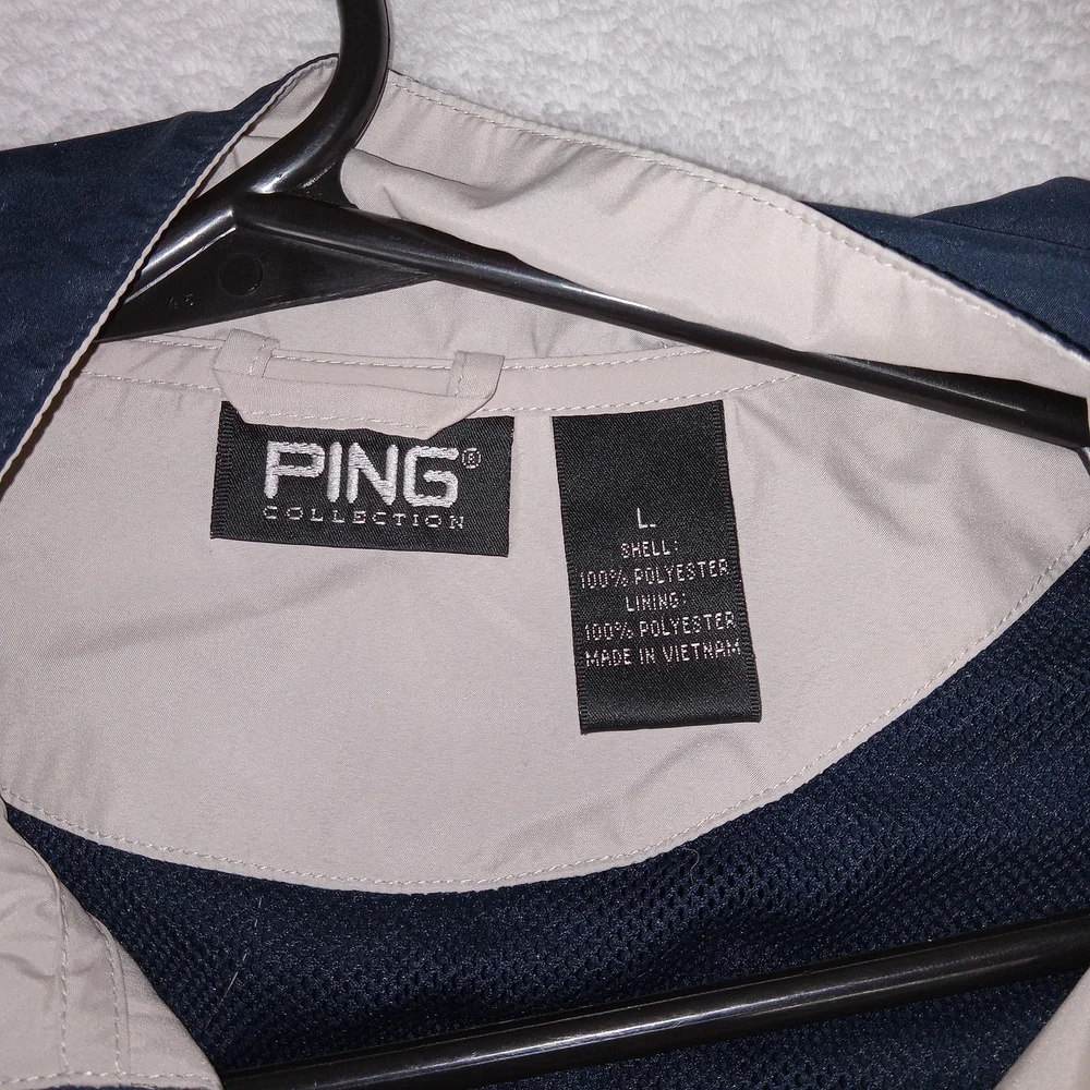 Ping windbreaker pullover