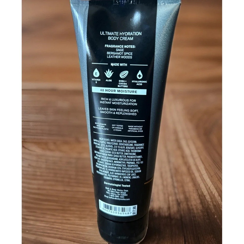 Bath & Body Works smells clean