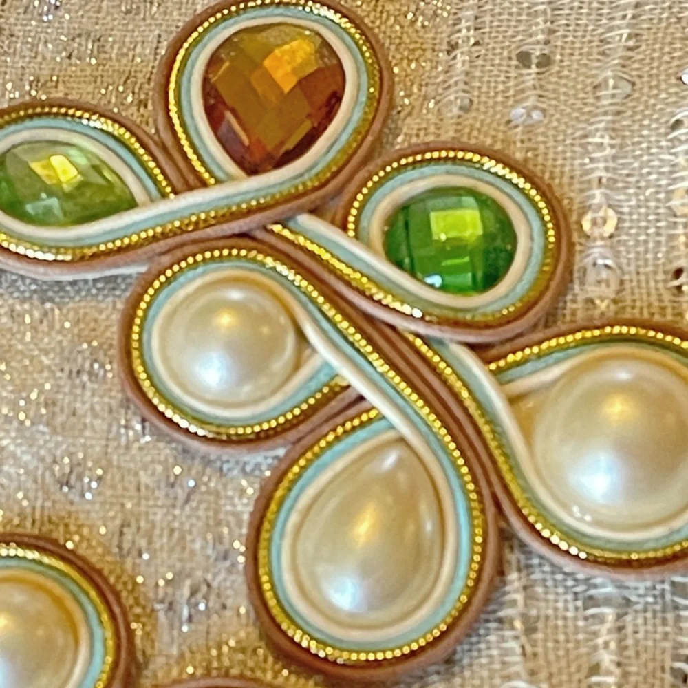 N/A striking handmade