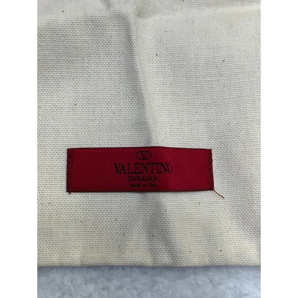 Valentino Garavani beige vary
