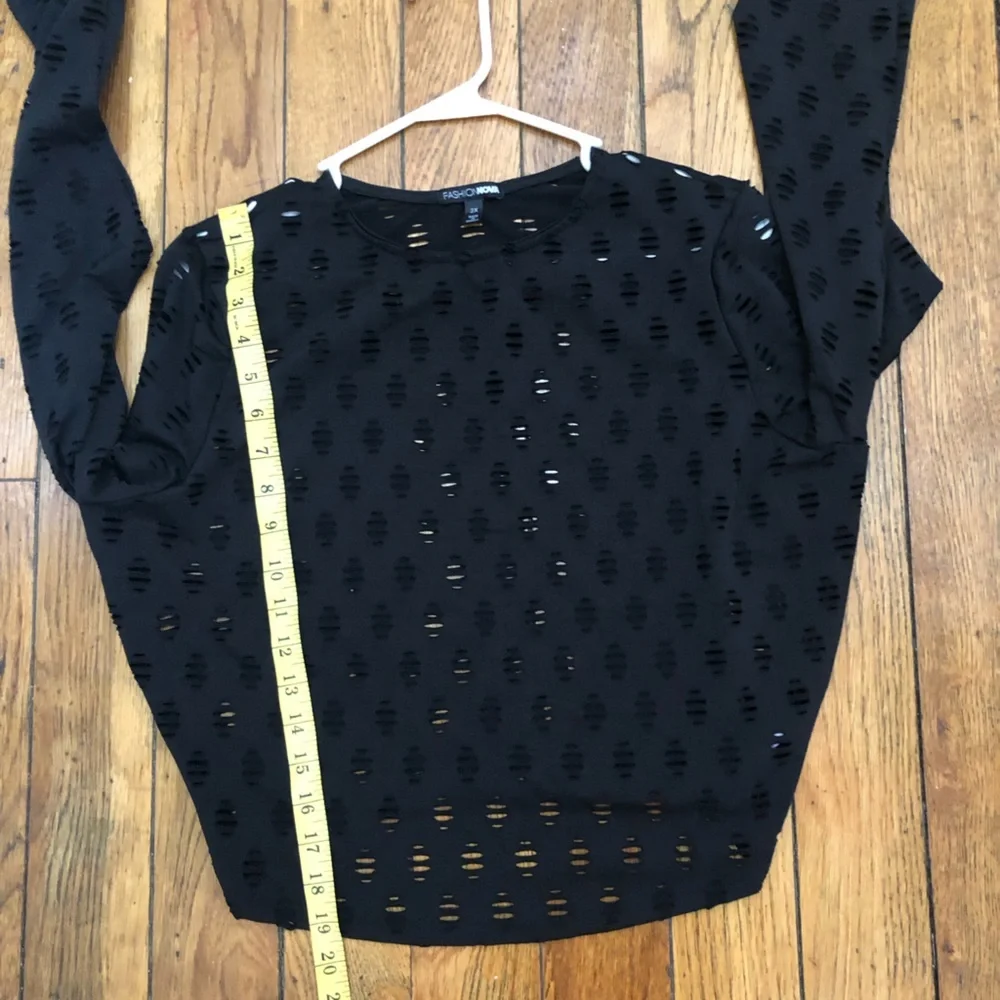 Fashion Nova black cut