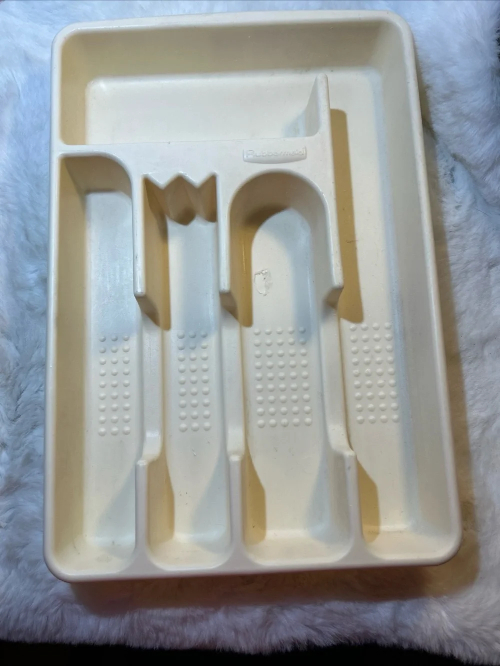 Rubbermaid this pre