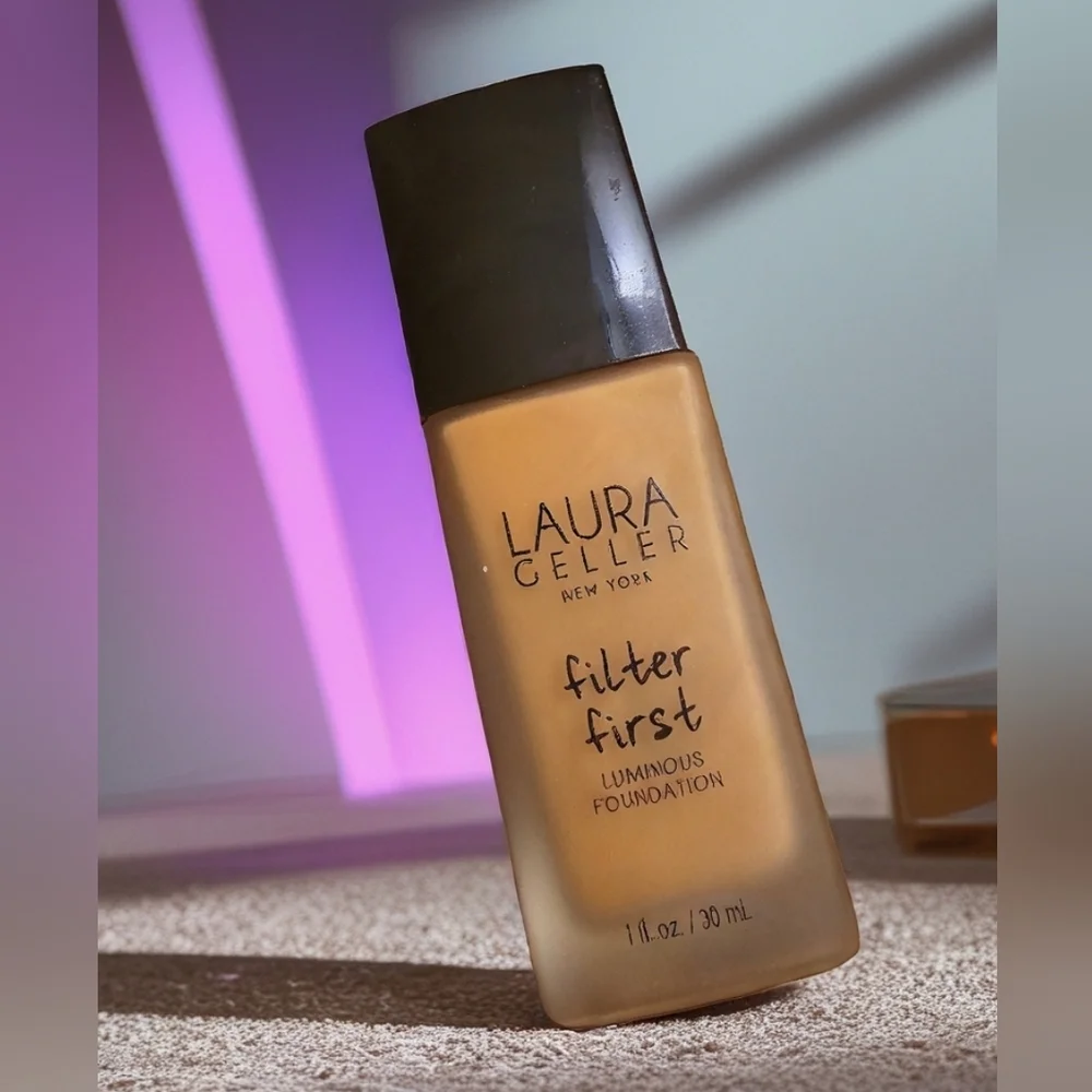 Laura Geller Filter First Luminous Foundation - Cognac