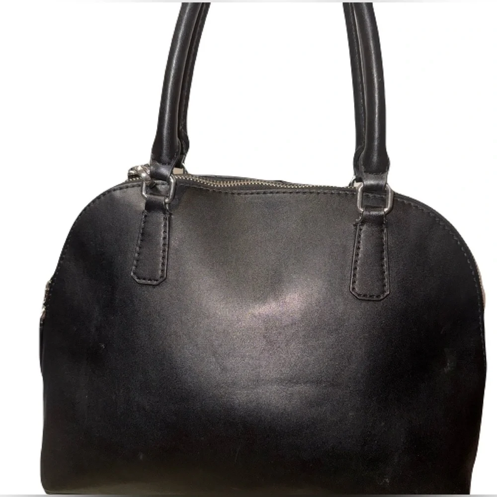 Guess black quilted