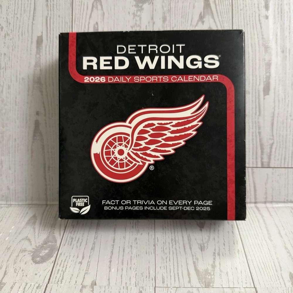 Turner Licensing, ‎ NHL Detroit Red Wings 2026 Daily Desk Calendar Official