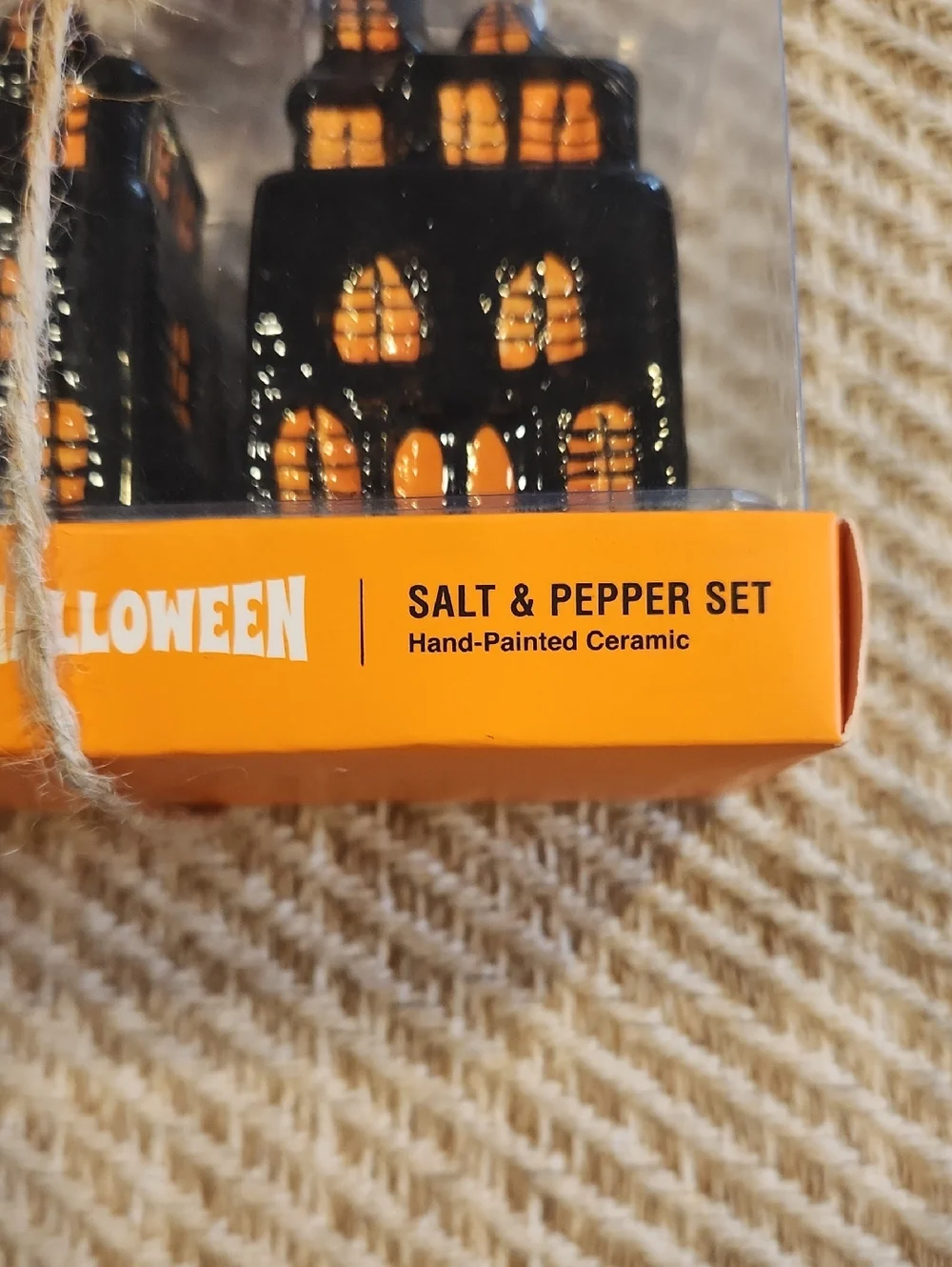 Halloween add spooky