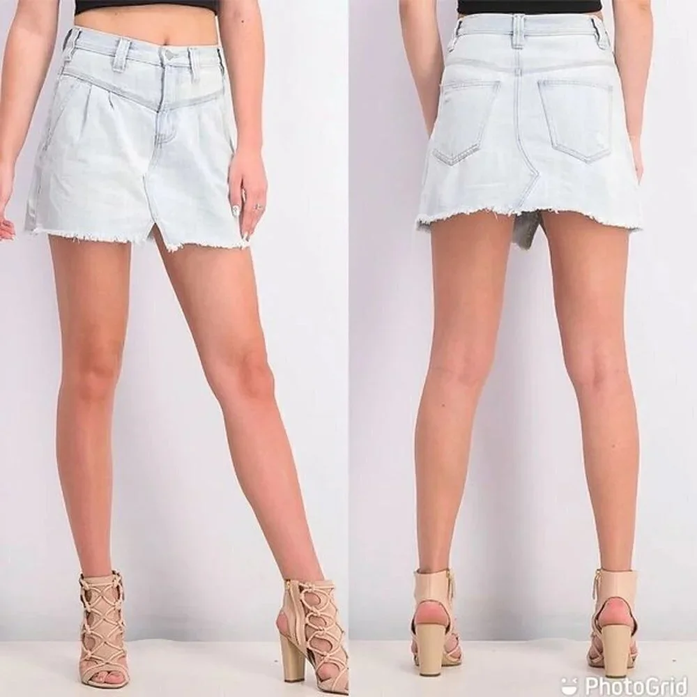 Free People We the Free denim sidecar skirt 24 0 light wash
