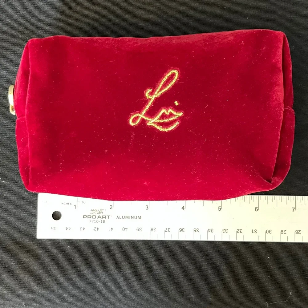 Lisa Eldridge plush red