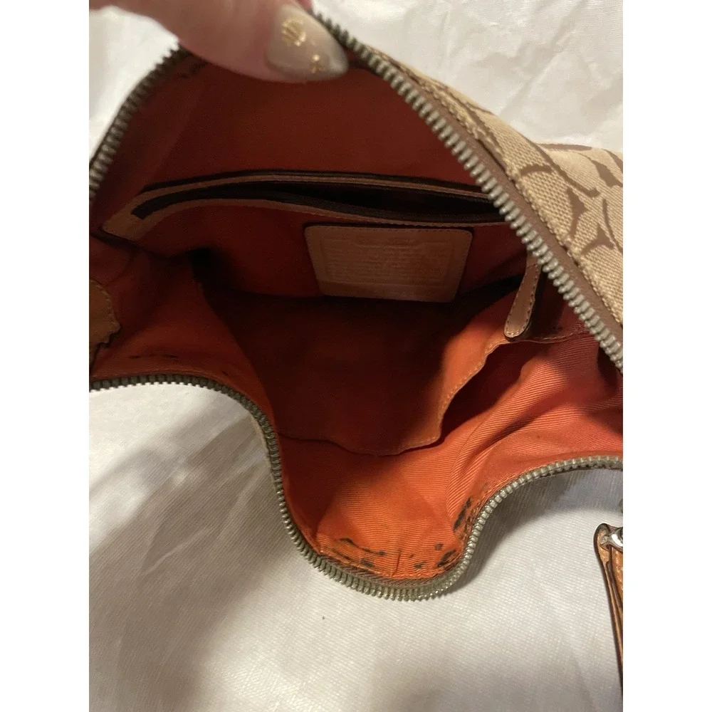 Coach item details