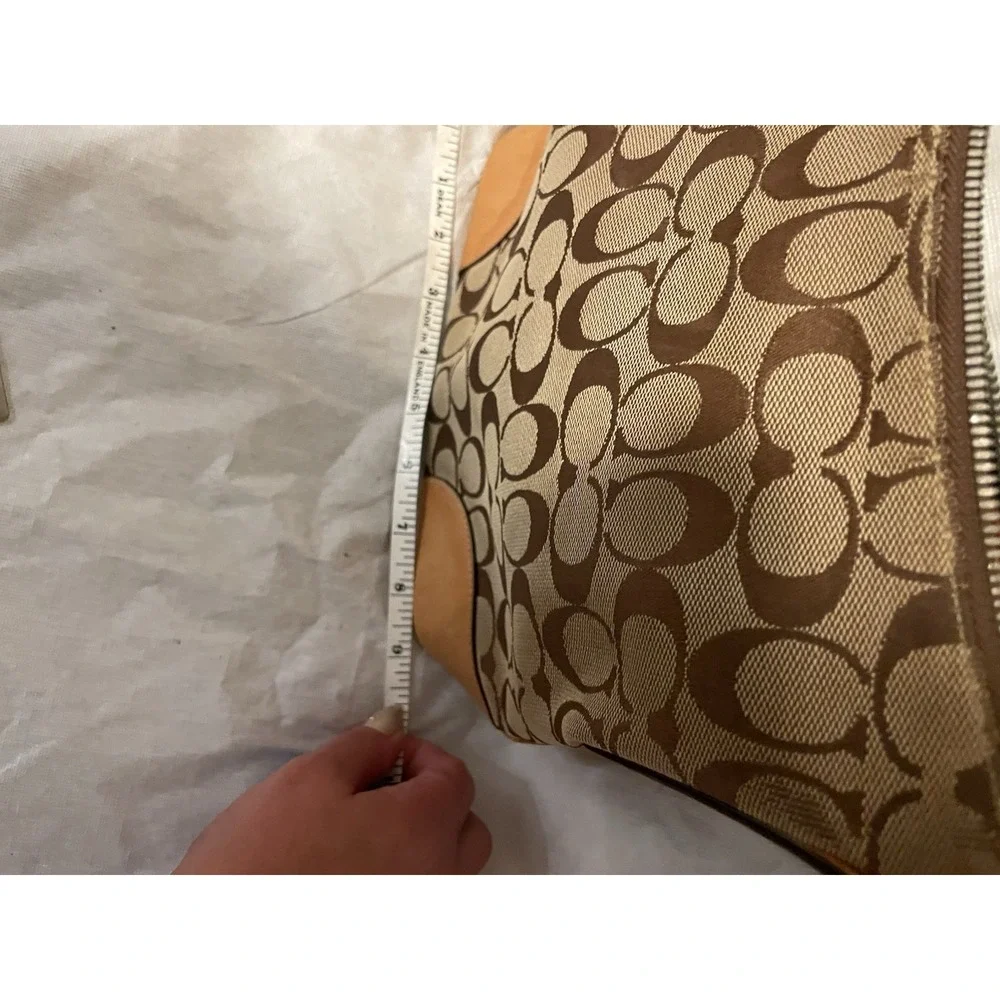 Coach item details
