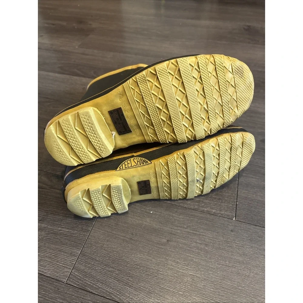 Waterproof explorers steel