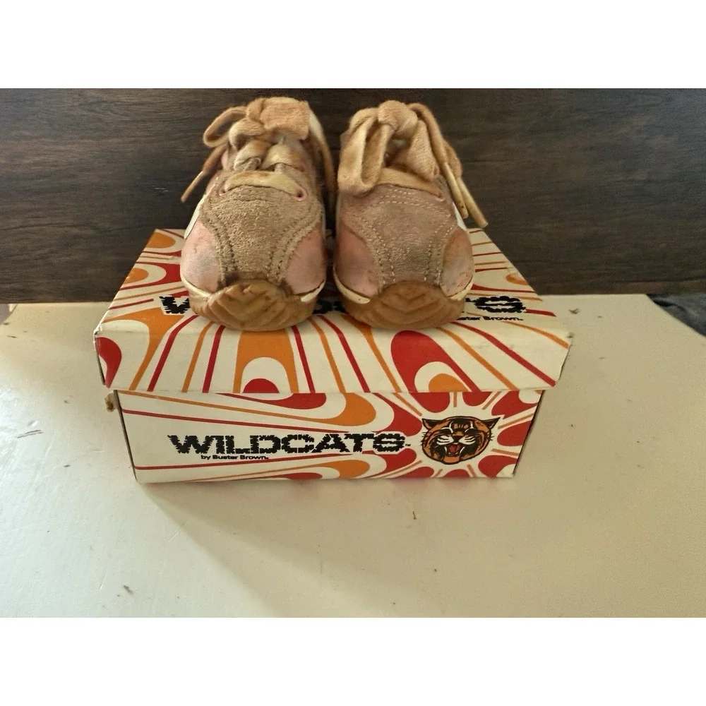Vintage Buster Brown 1980s Baby Shoes Size 3 Sneakers Wildcats Fast Step Pink