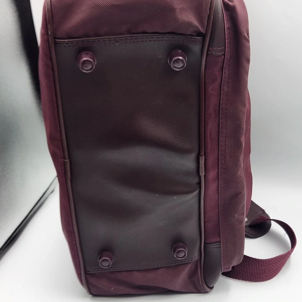 Pierre Cardin strap logo