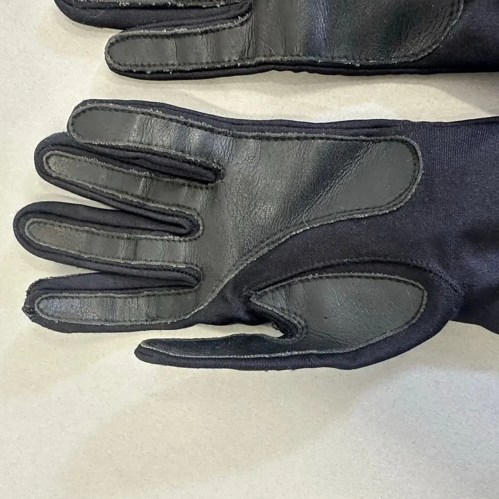 Isotoner all palm