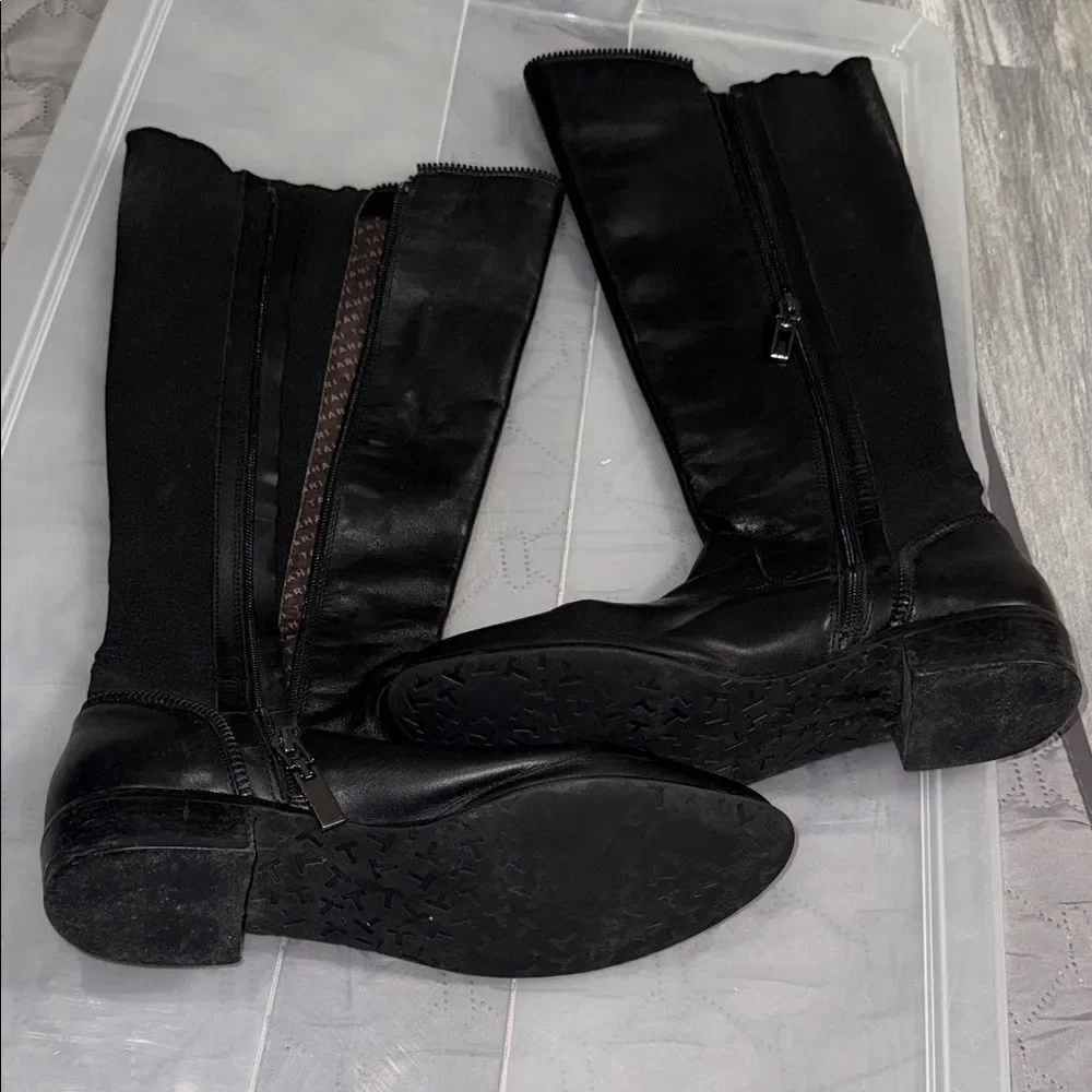 Tahari step out