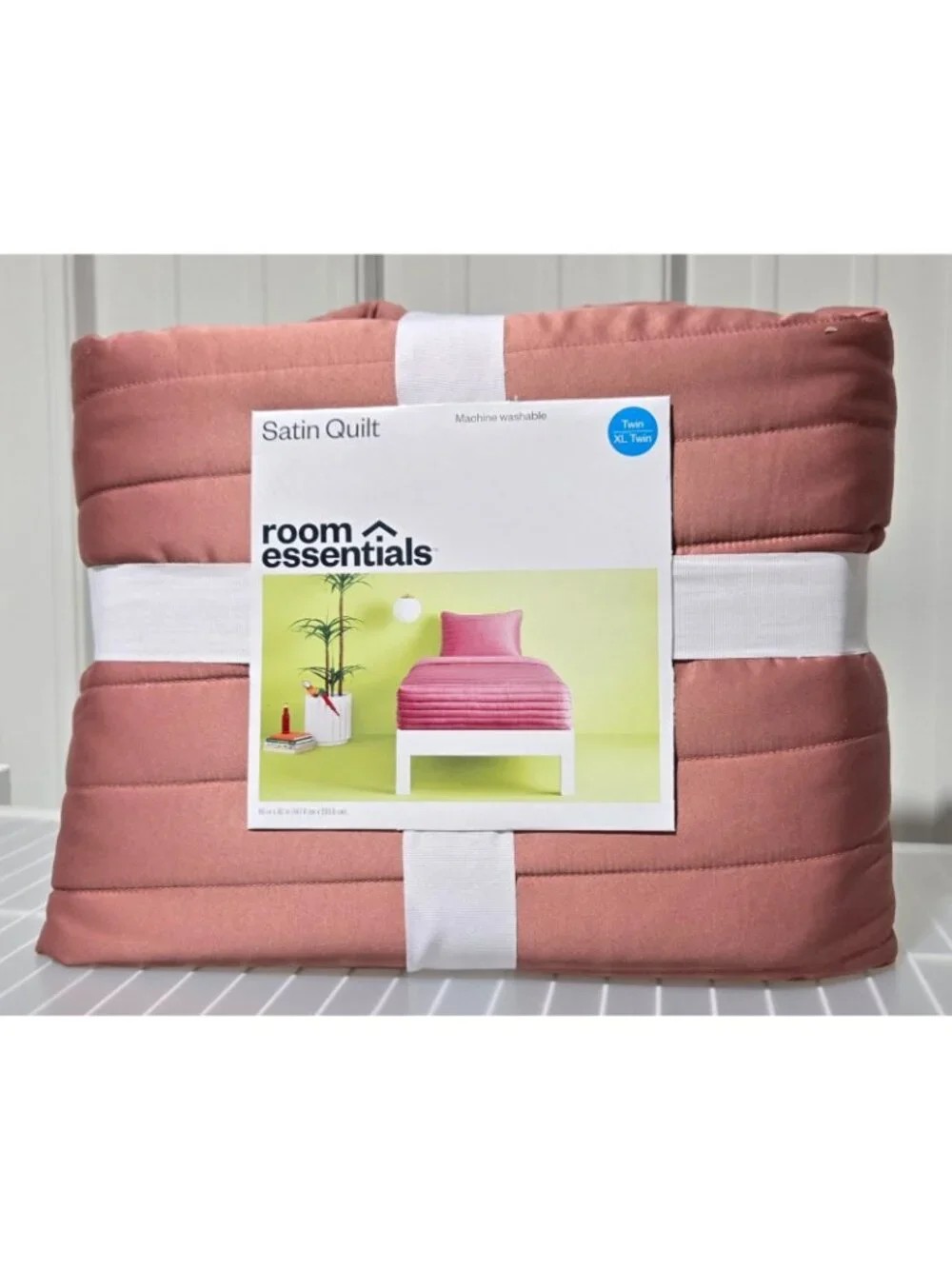 Room Essentials beds questions sateen