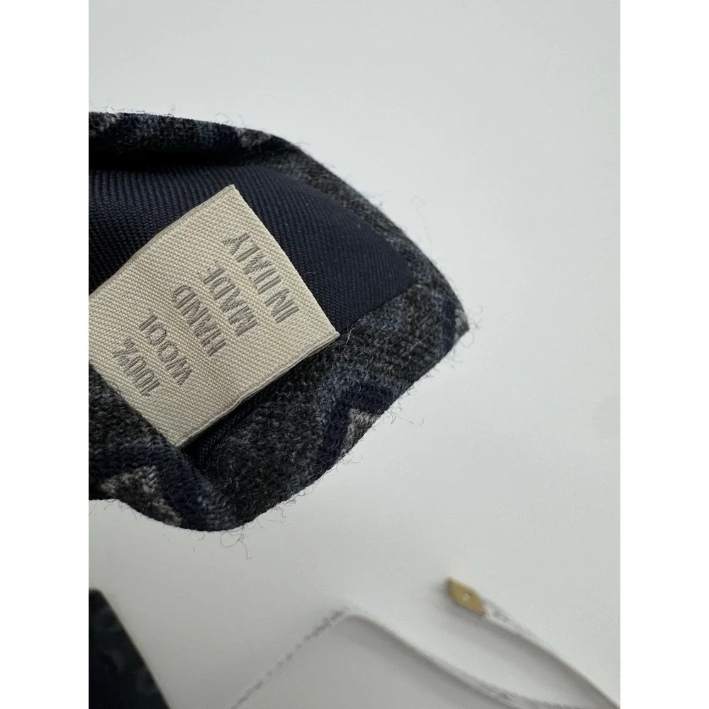 Pavesi italy wool