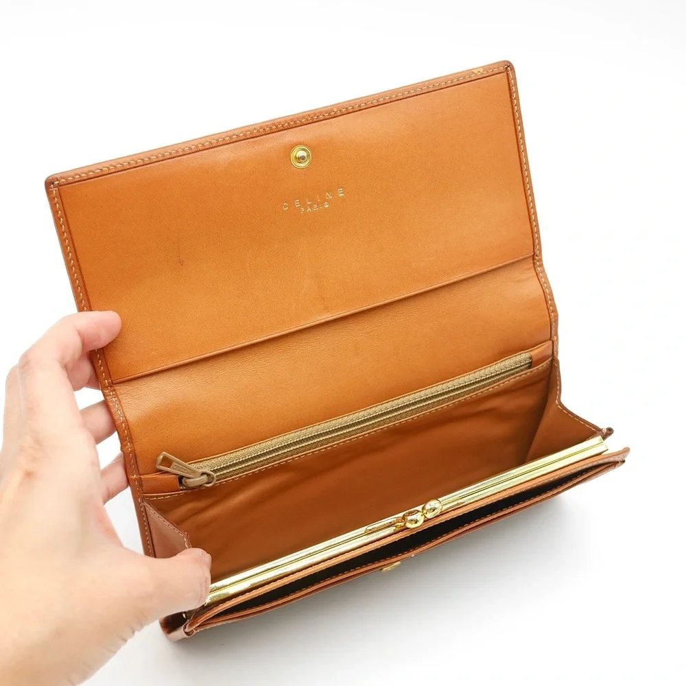 Celine 5”w 3”h