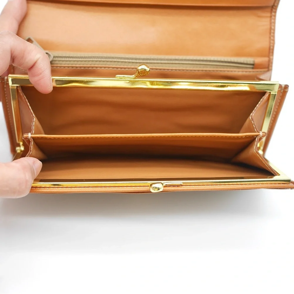 Celine 5”w 3”h