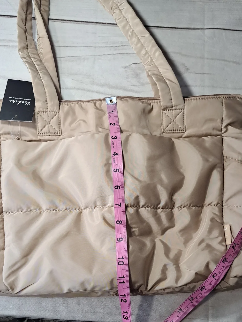 N/A lightweight quilted