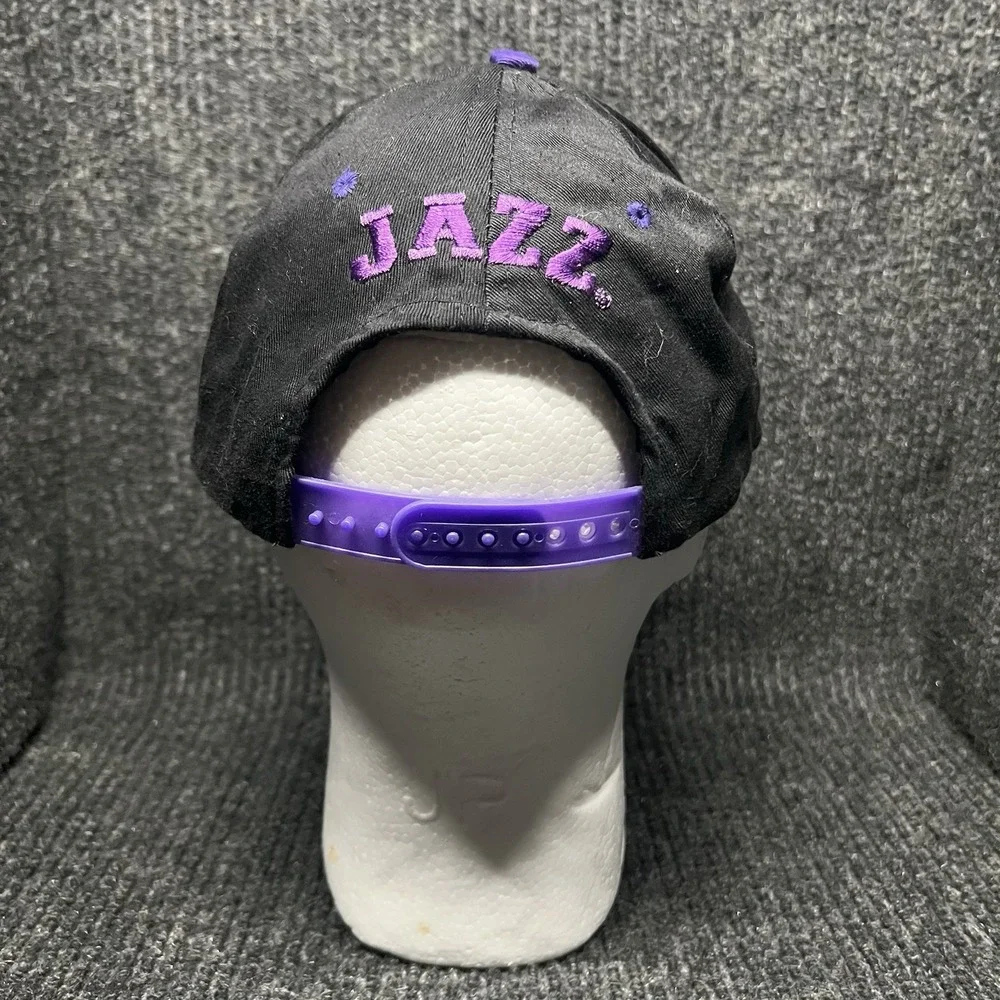 Vintage 90s Utah Jazz Competitor SnapBack Hat‎ Black And Purple Adjustable OSFA