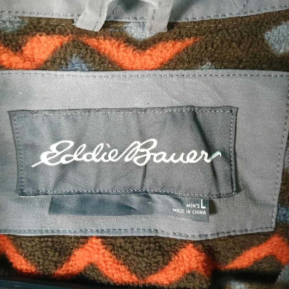 Eddie Bauer *ships workwear