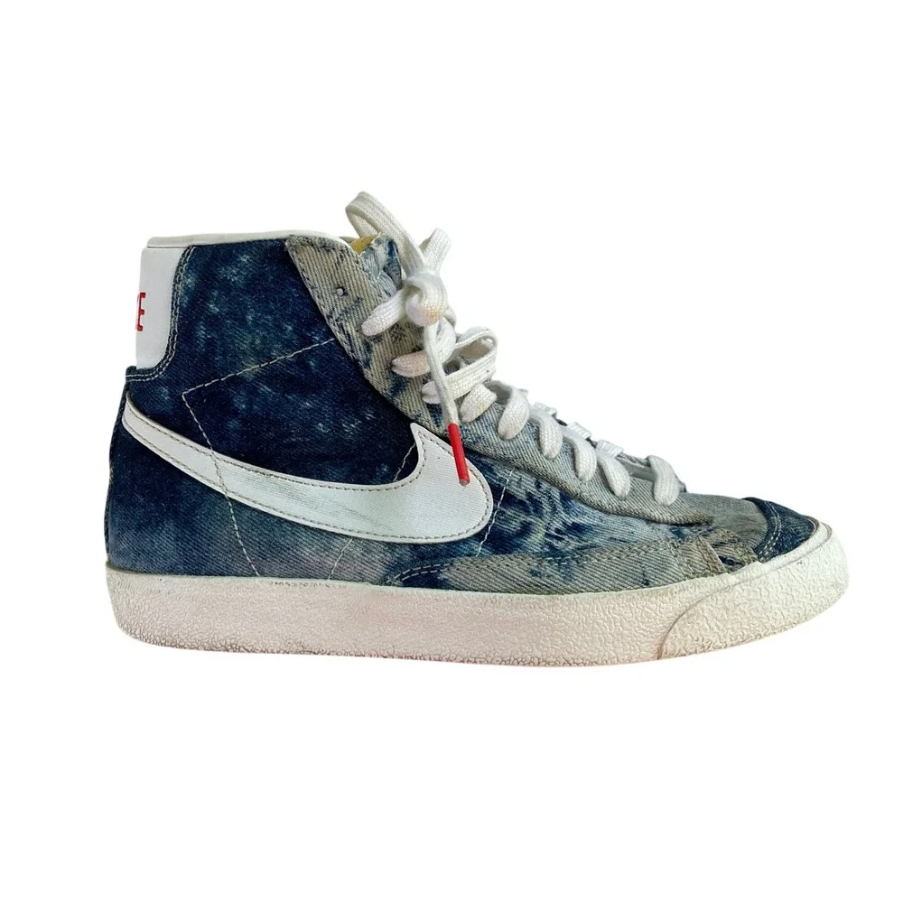 Nike Blazer Mid '77 Acid Washed Denim Tennis Shoe Sneaker Hi-Top (Size 7)