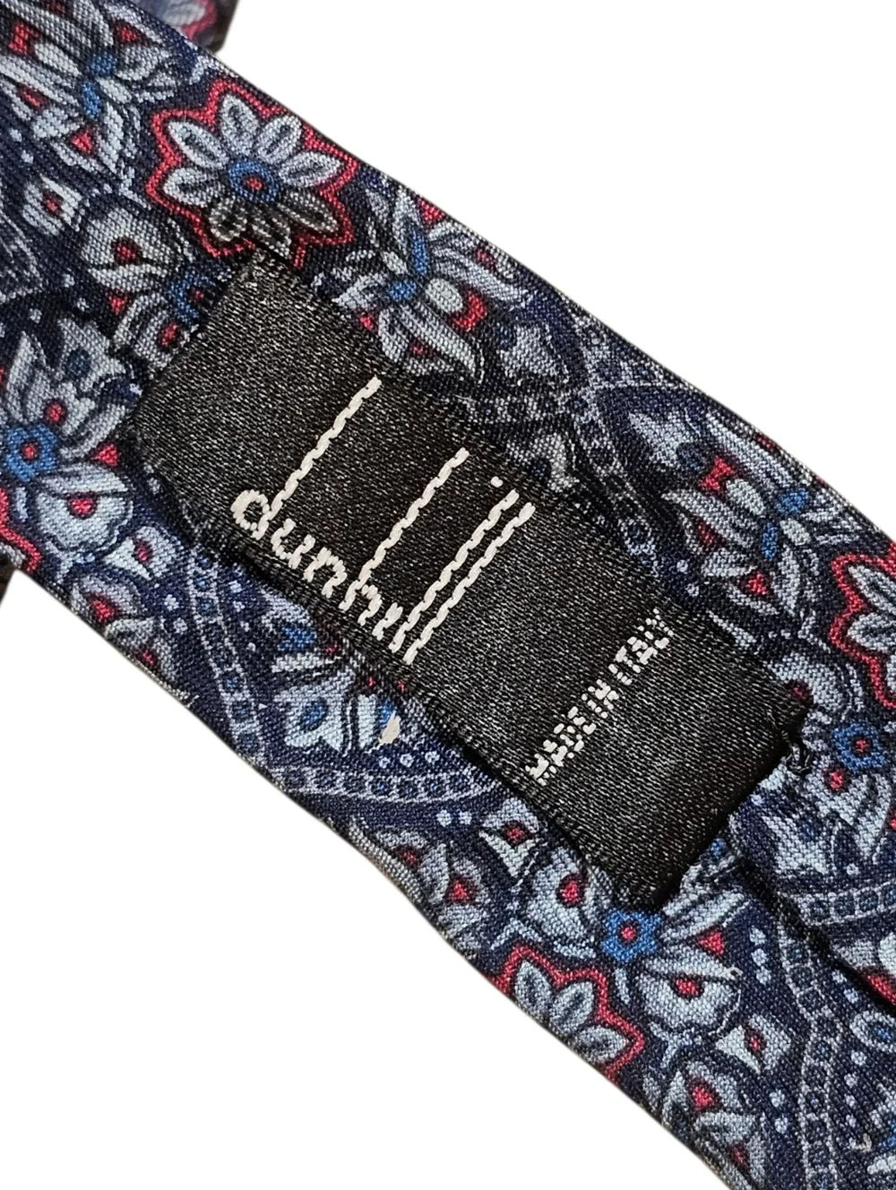 Dunhill tie this