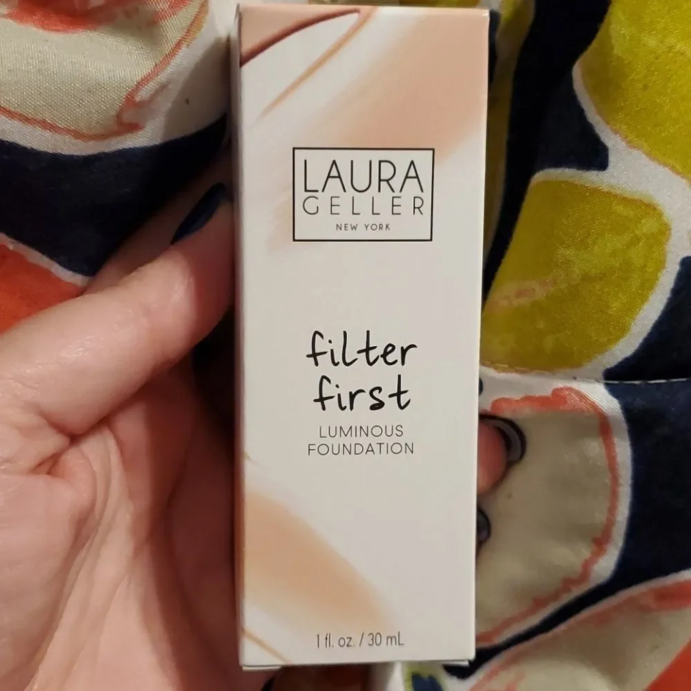 Laura Geller medium full