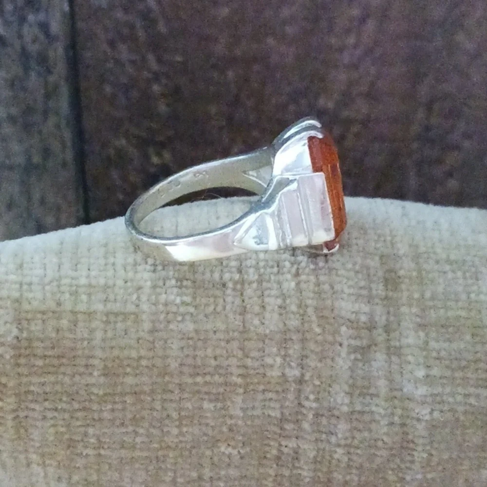 N/A synthetic orange