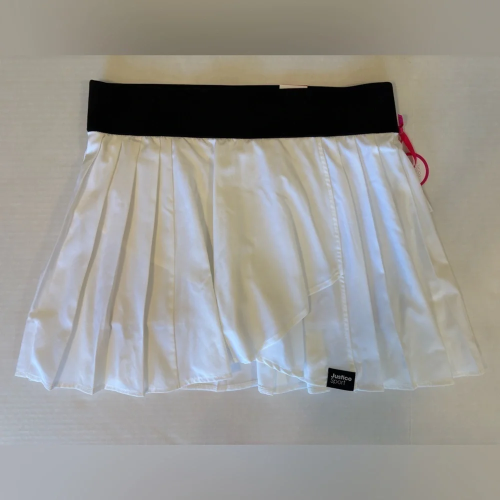 Justice skort has