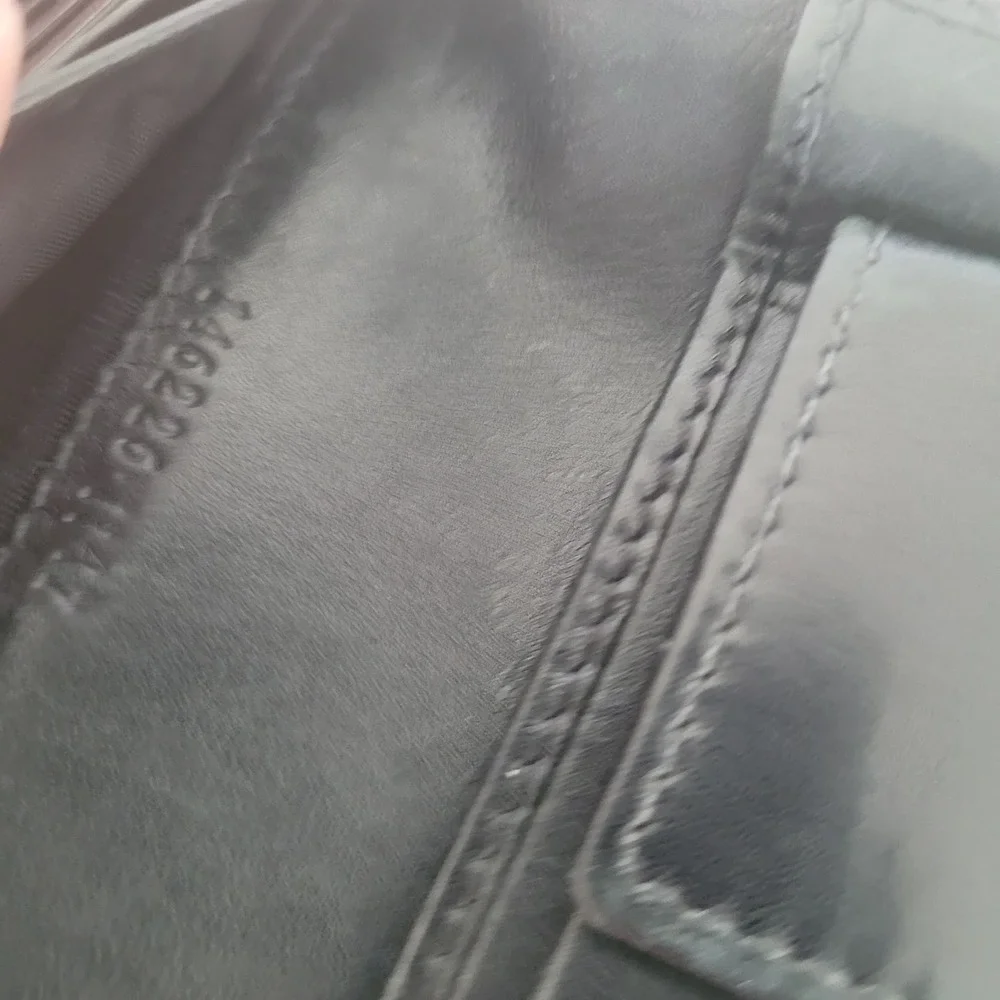 Gucci guccissima bifold
