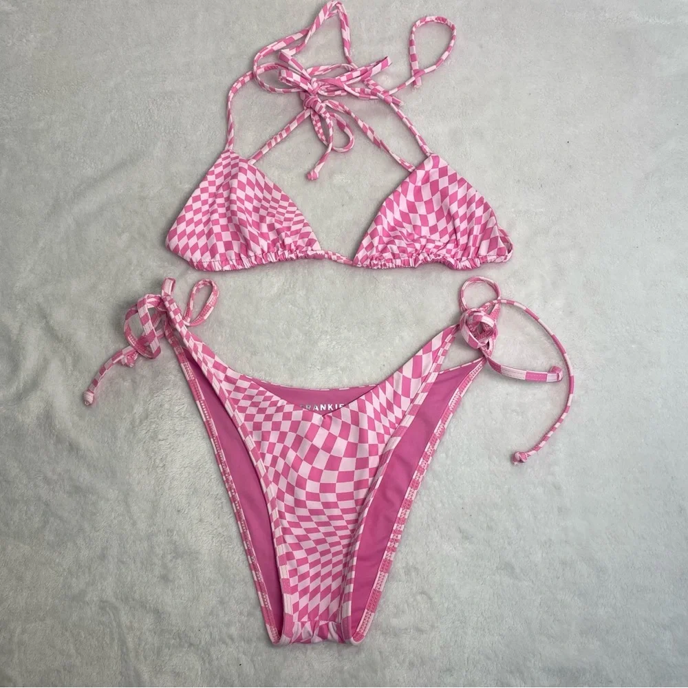 chic pink