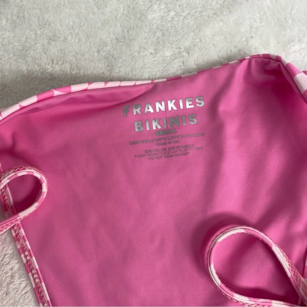 chic pink
