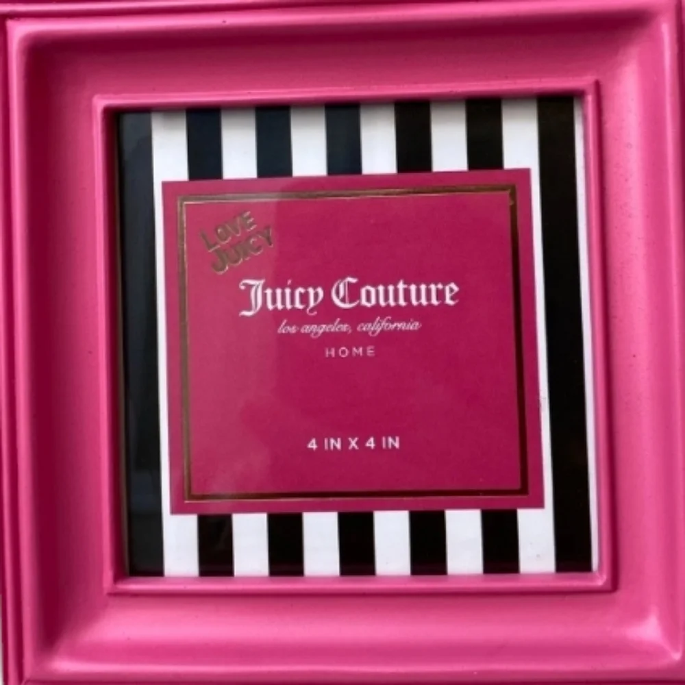 Juicy Couture elegant pink