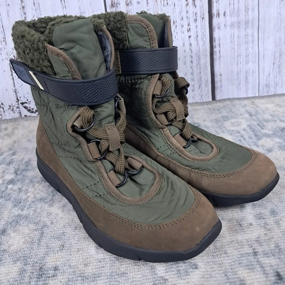 OTBT Womens 7.5 Pioneer Boots Suede & Olive Green Quilted‎ Upper Faux Fur Lined