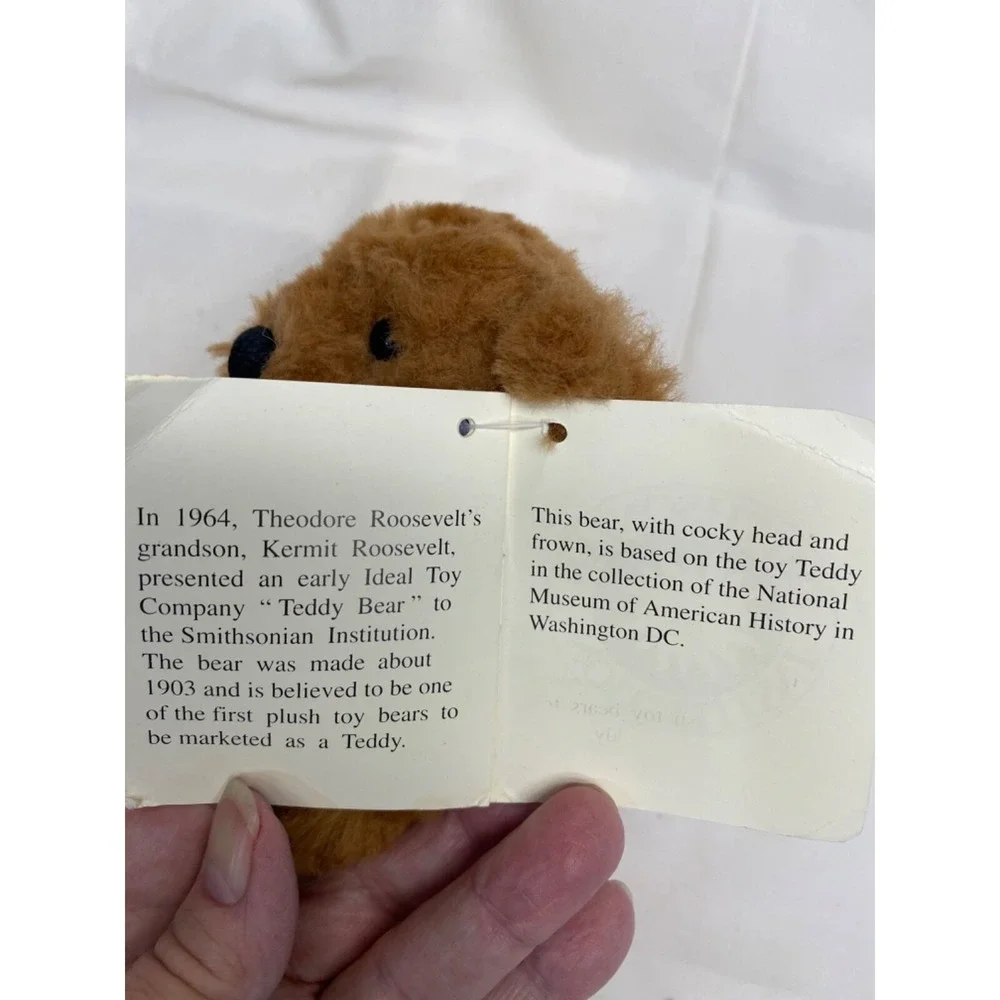 Smithsonian discover piece
