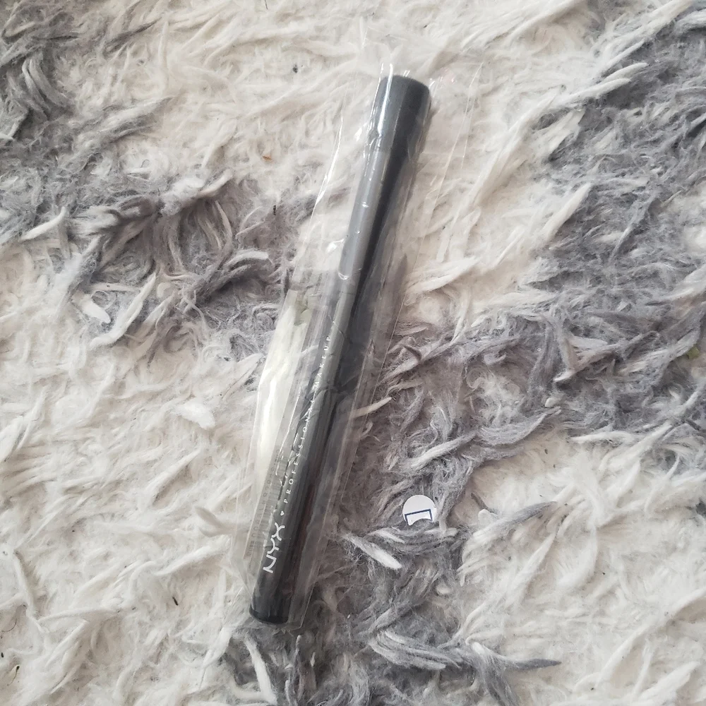 NYX never used