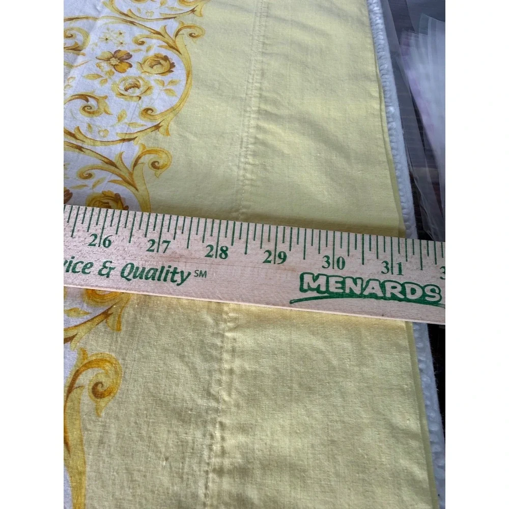 Vintage‎ Yellow Floral Scroll Pillowcases Set of 2 Queen Damask Luxury