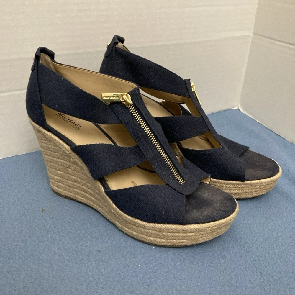 Michael Michael Kors Women's Blue Canvas Damita Espadrilles Wedge Sandals - 8.5M