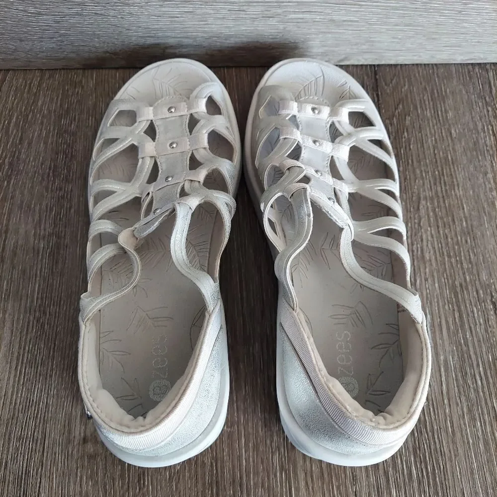 Bzees Sasha Silver Metallic Slip On Comfort Wedges Sandal, Women's Size 8.5