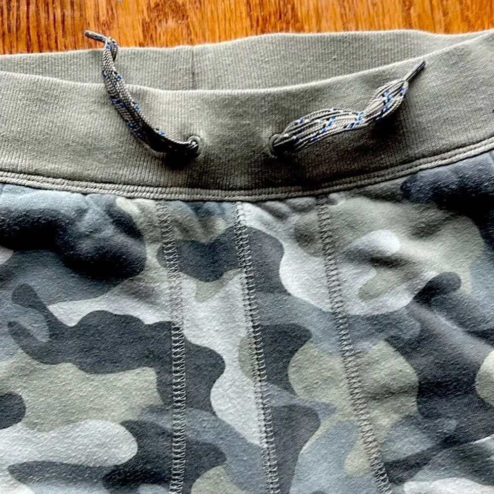 Gap kids camo pants, super soft, youth medium, tan, grey, green muted pattern